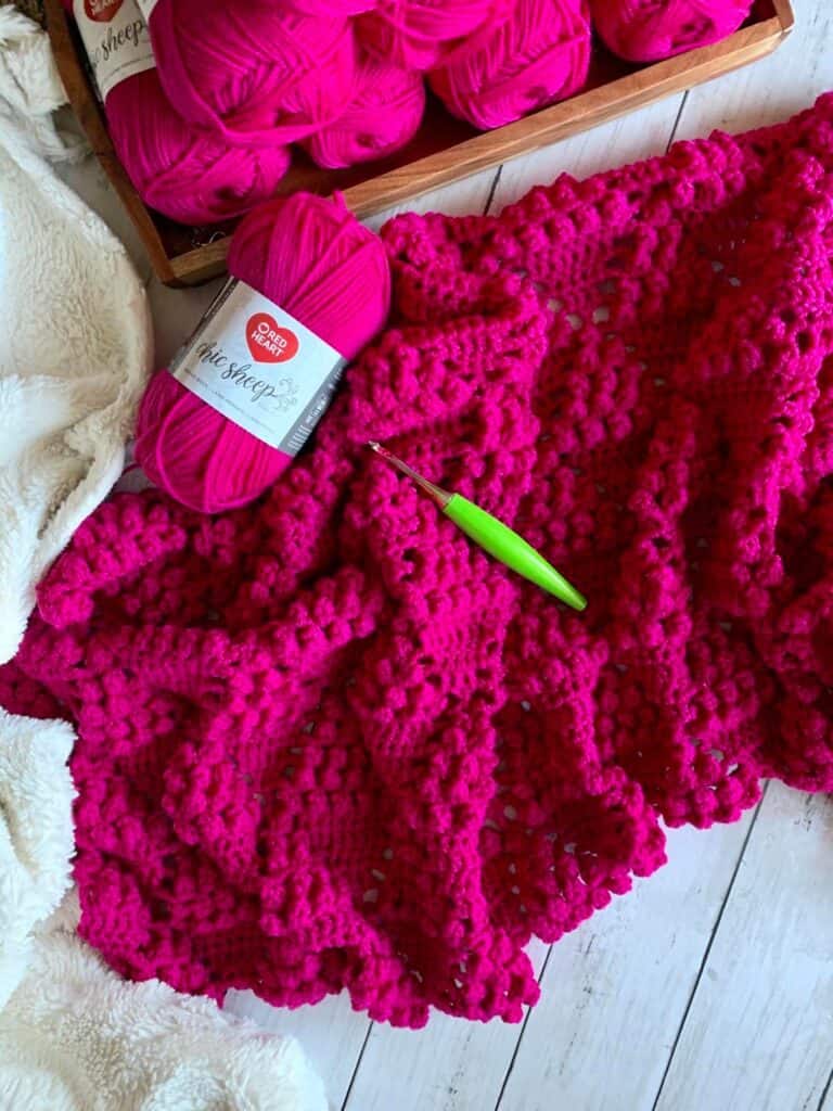 Sangria Sorbet Blanket in Dragon Fruit colorway