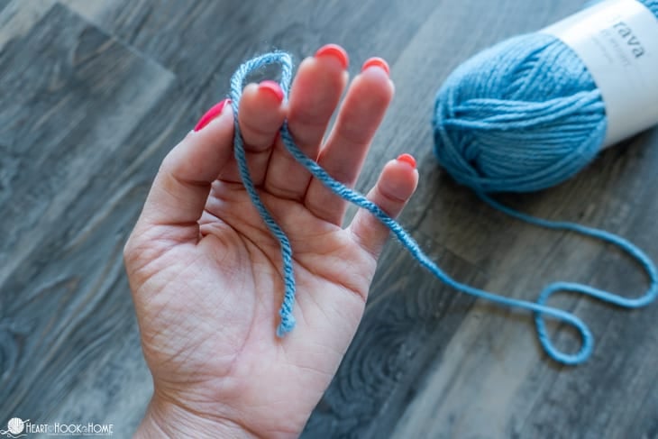 making a slip knot